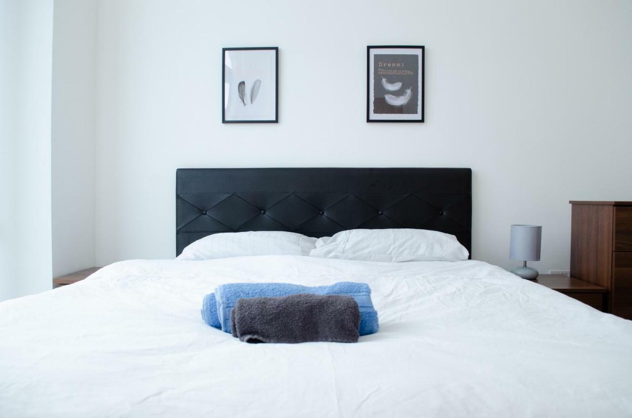 Penthouse In Liverpool City Centre - Free Parking - Balcony - By Happy Days المظهر الخارجي الصورة